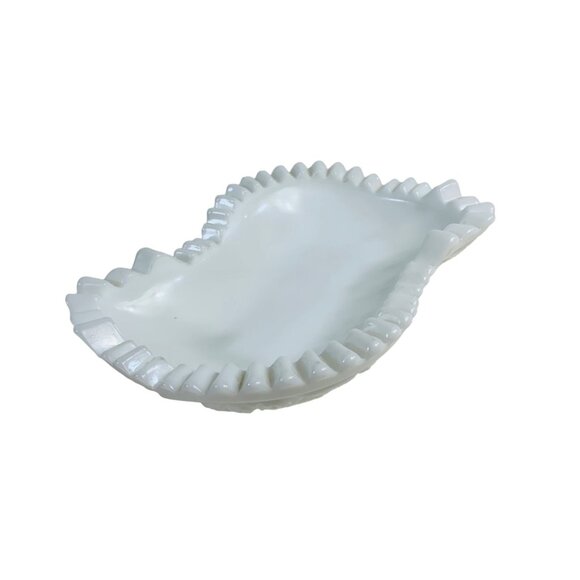 Rare Milk Glass Cottage Soap Dish White Trinket Saw Tooth Rim Hobstar Fork Patte - Picture 9 of 9